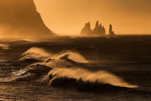 Reynisdrangar - Arctic Exposure